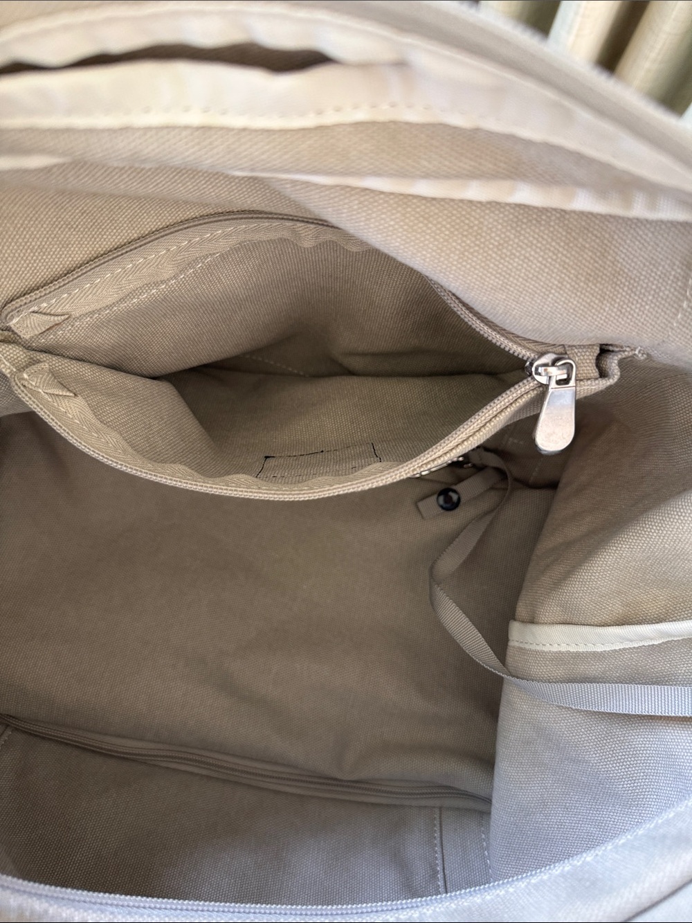 Lo & Sons Canvas Weekender Tote Bag - Picture 10 of 16